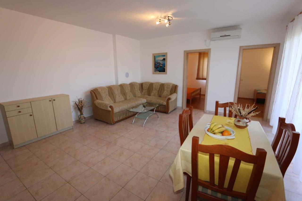 Apartments In Silo/Insel Krk 13430 Εξωτερικό φωτογραφία